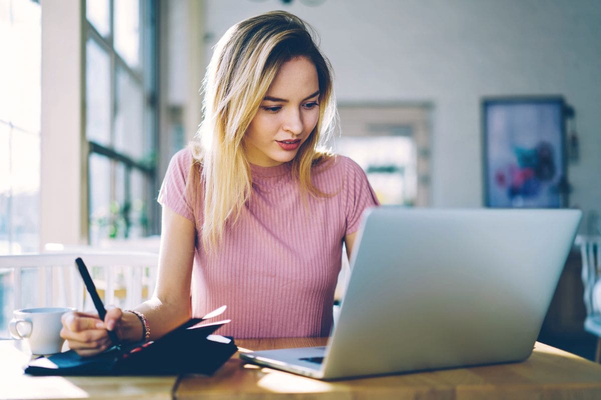 10 Content Moderator Jobs That You Can Do From Home