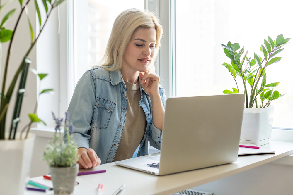 26 Odd Ways to Make Money From Home