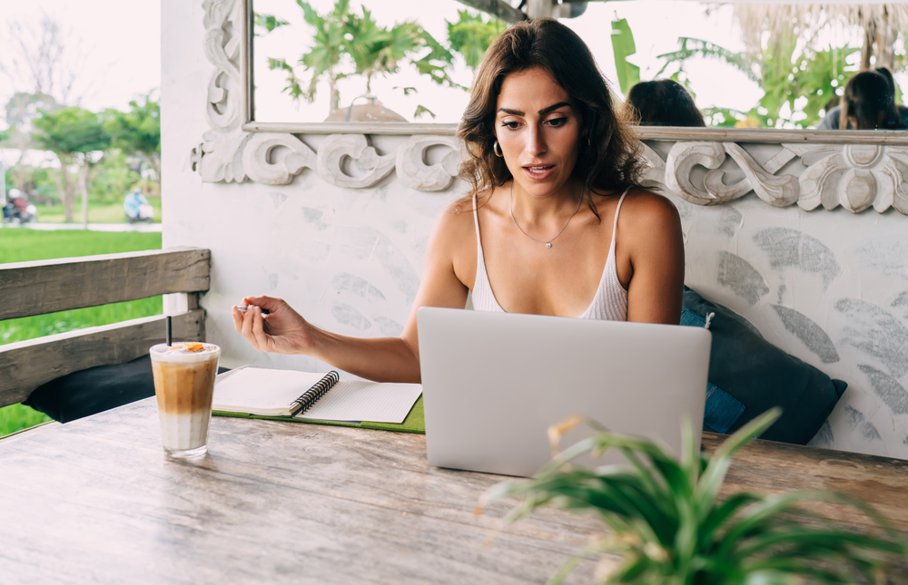 44 Versatile Methods to Make Additional Cash On-line and Offline 44 Versatile Methods to Make Additional Cash On-line and Offline