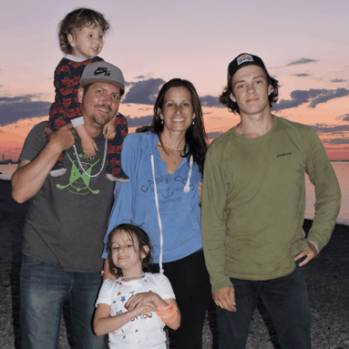 27 Remote Night Shift Jobs to Do When the Kids Are Sleeping