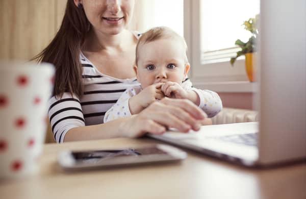 5 Reasons to Hire a Nanny When You Work From Home