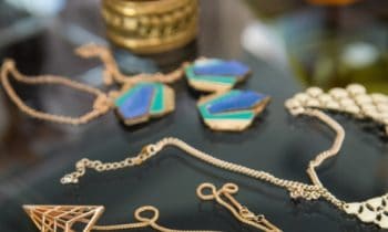 From Hobby to Entrepreneur - How This Jewelry Designer Started Her Own Business